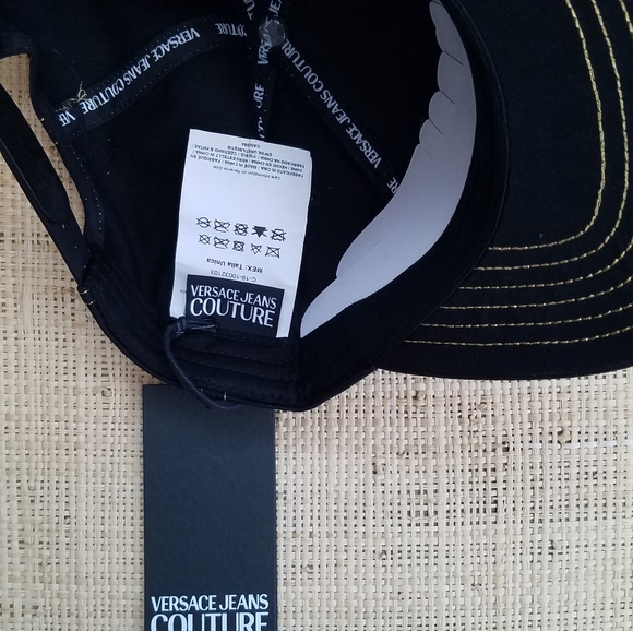 New Men's "Versace Couture" Black Baseball Cap - Picture 7 of 9